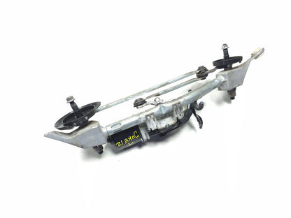 2011-2017 Nissan Juke Front Windshield Wiper Motor & Linkage Transmission OEM
