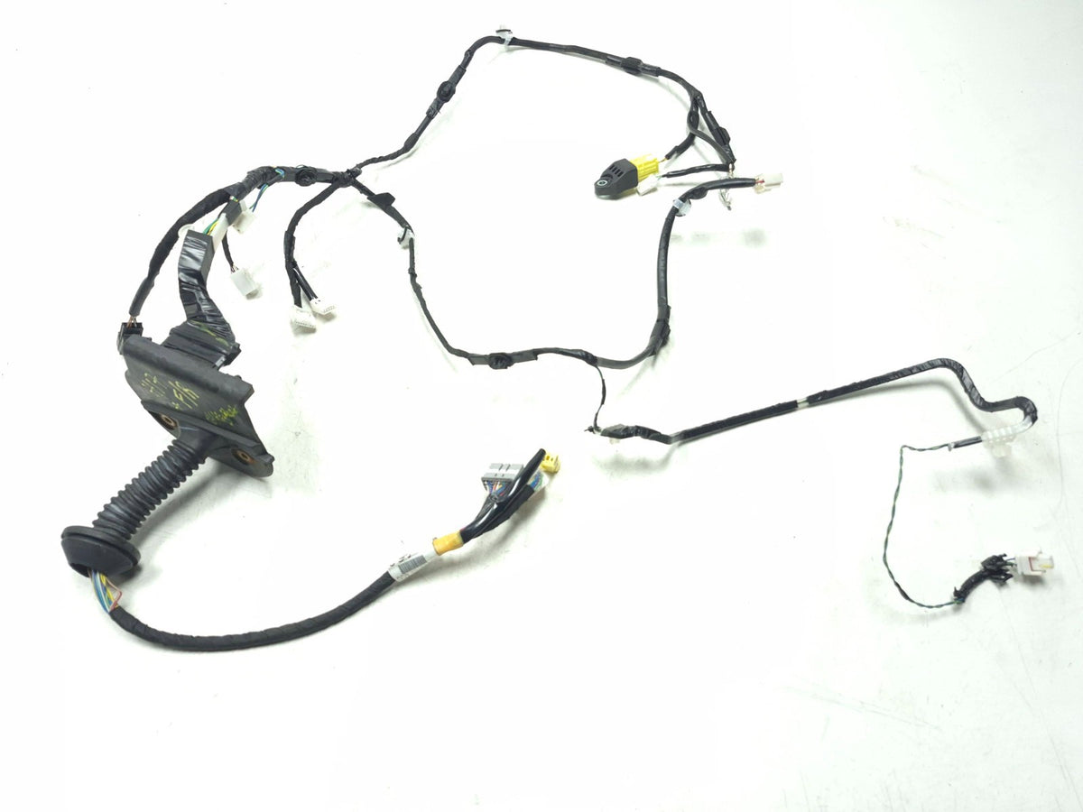 2017 Toyota Highlander Front Door Wire Harness Right Passenger Side OEM