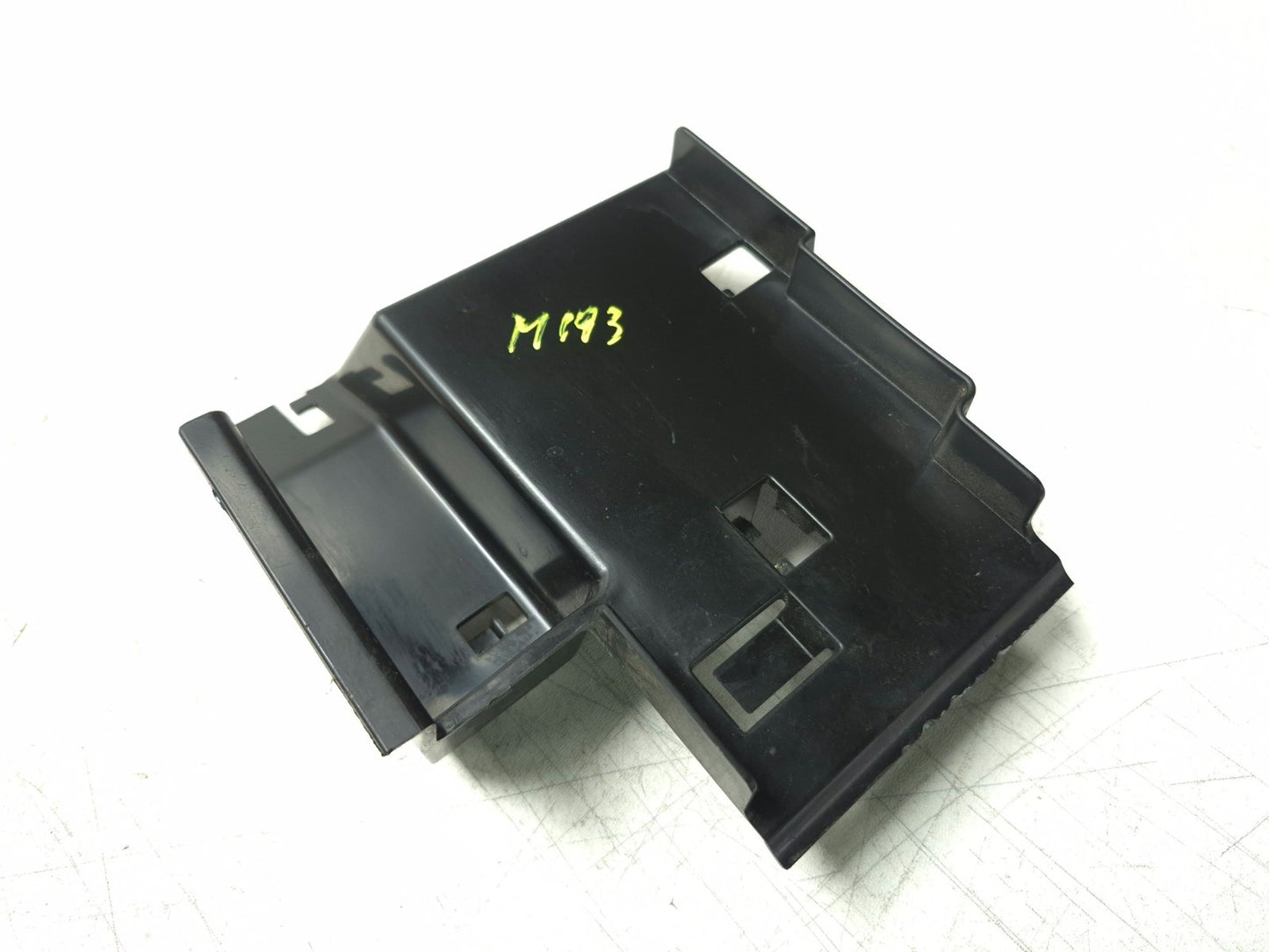2019 Kawasaki Z400 Er400d Cdi Ecu Tray Cover OEM