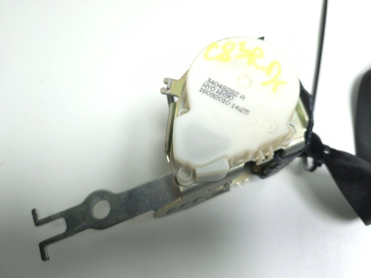 2011 BMW 750li Rear Seat Belt Retractor Left & Center & Right OEM