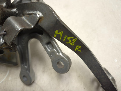 2024 Yamaha R3 Yzfr3 Front Right Foot Peg & Bracket  Master Cylinder & Pedal OEM