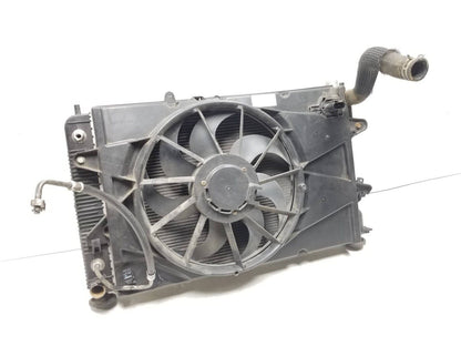 2010 - 2017 Chevrolet Equinox Radiator Condenser & Cooling Fan W/shroud 2.4l OEM