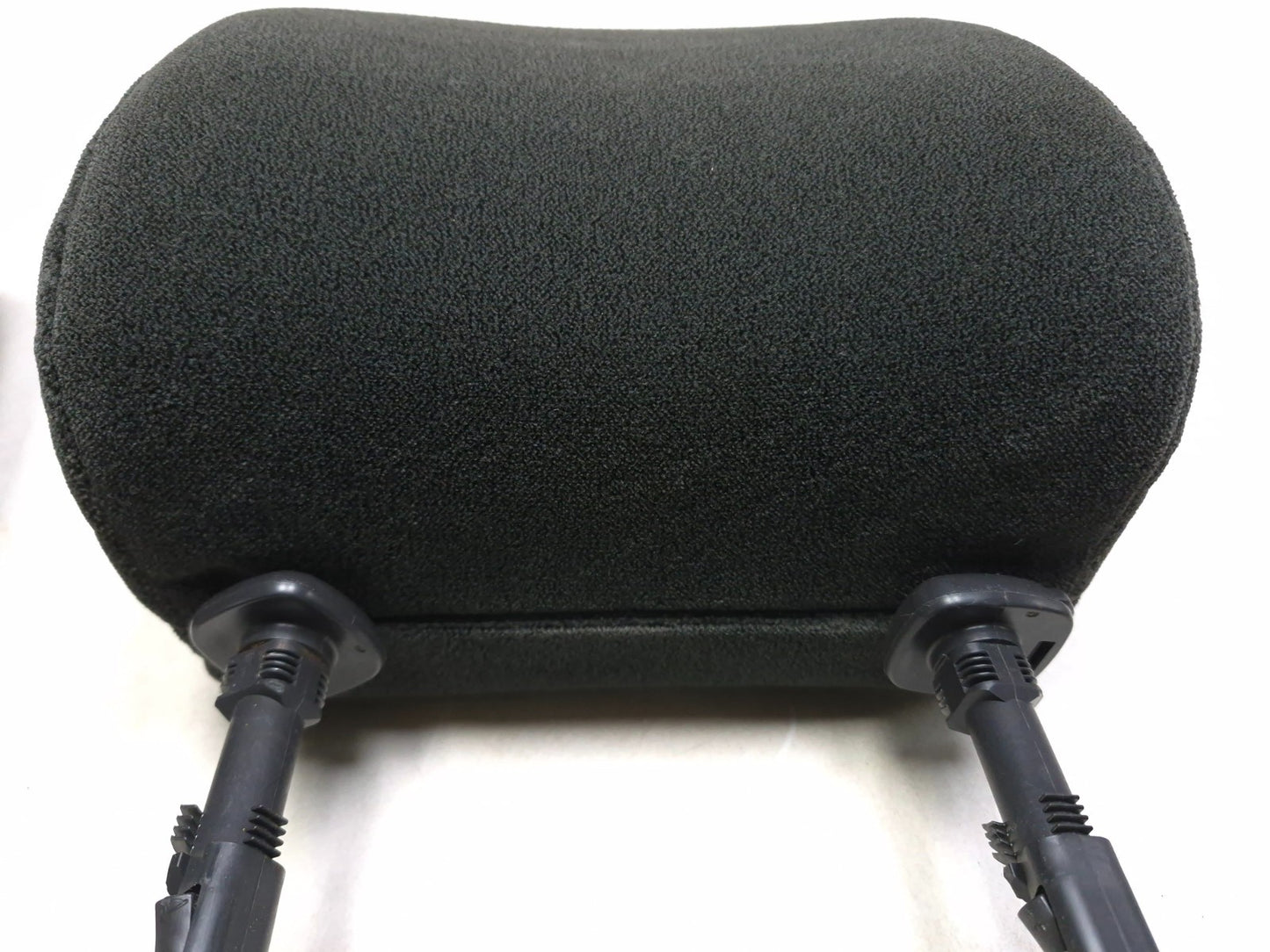2004 Toyota Corolla Front Seat Headrest Pair OEM