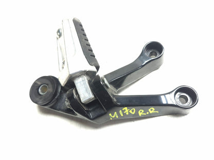 2015 Suzuki Gw250 Inazuma 250 Rear Footrest Left & Right Pair OEM