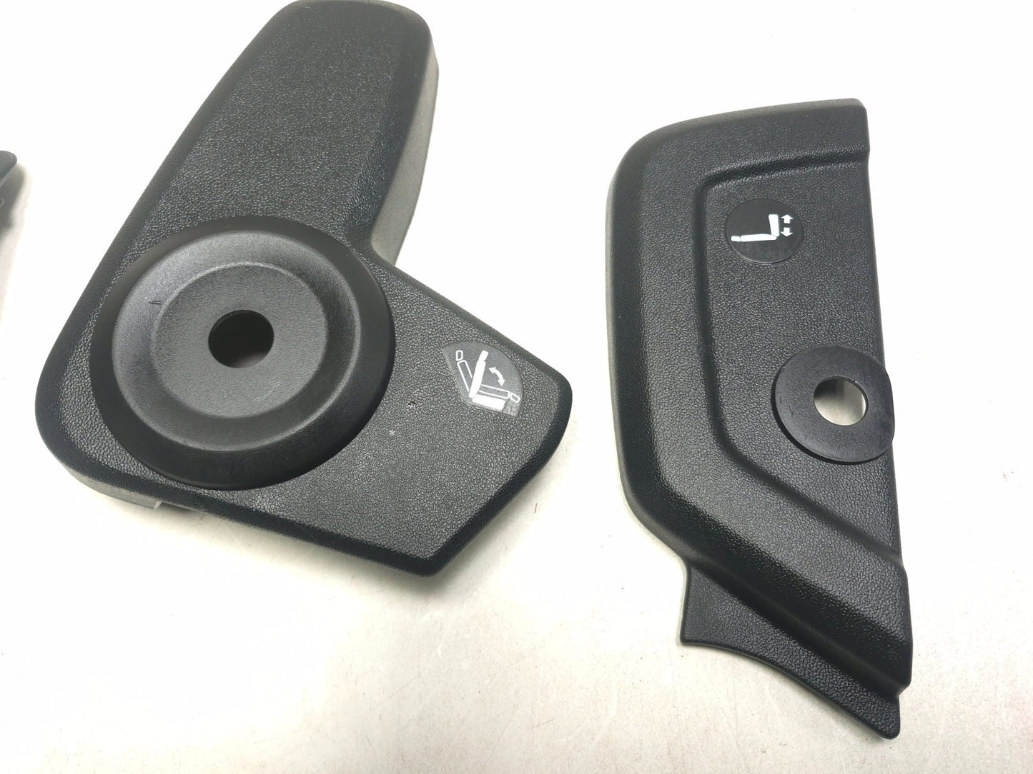2017 Dodge Journey Rear 2nd Seat Side Cover Trim 8pcs OEM