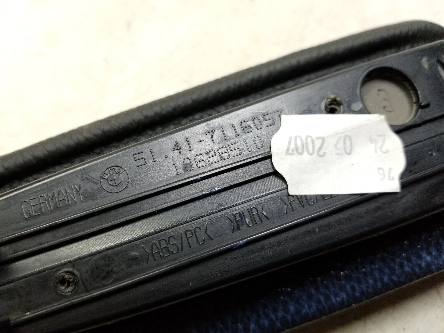 06 07 08 09 10 BMW 650i Front Door Armrest Driver Left Side OEM