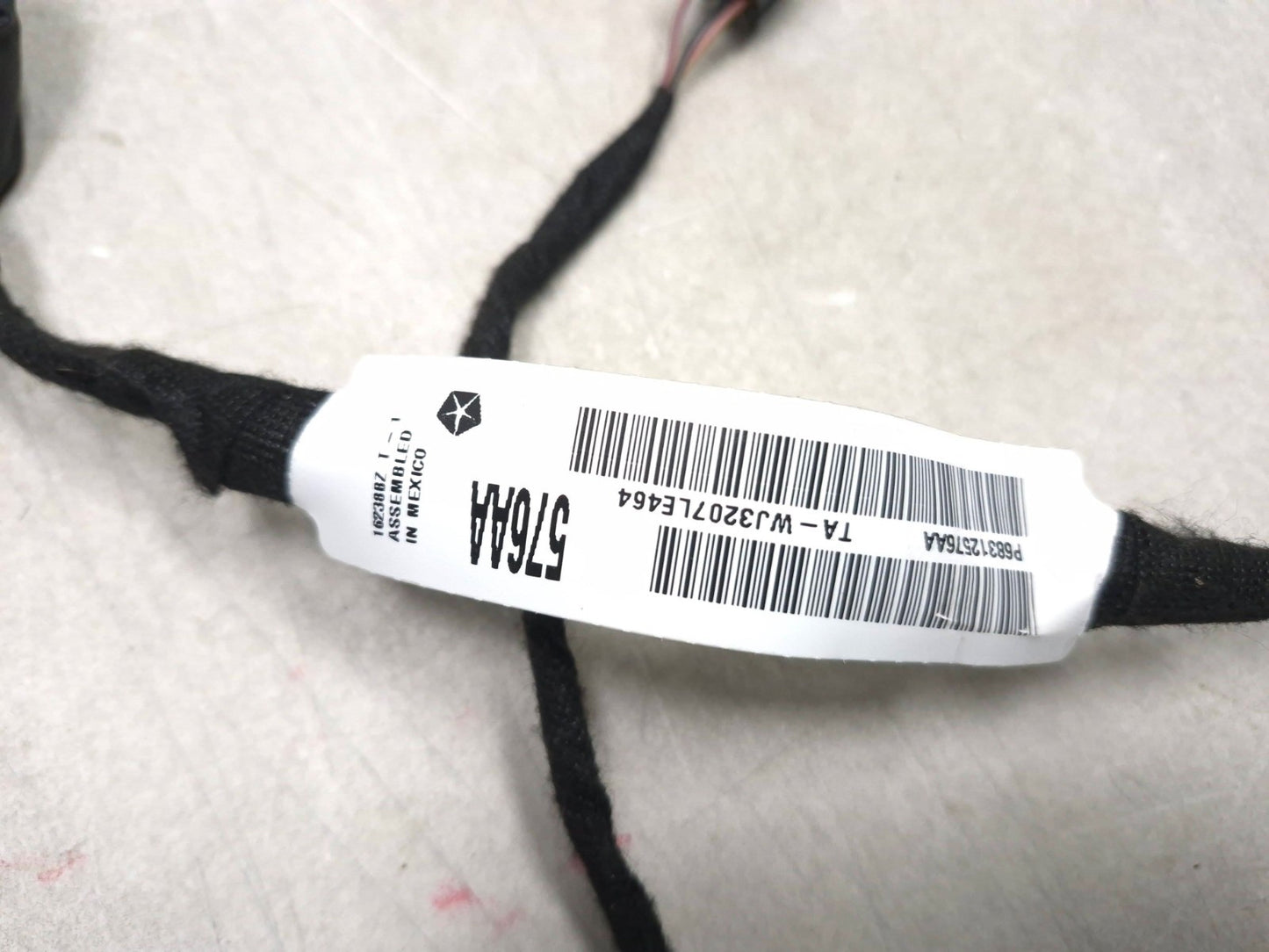 2018 Chrysler 300 Limited AWD Center Console Jumper Wire Wiring Harness OEM
