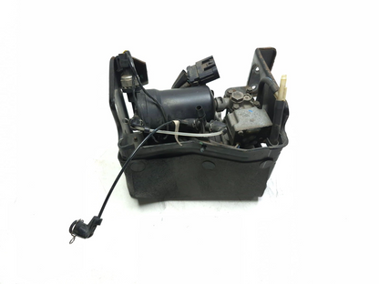 2013 Cadillac Escalade Esv Air Suspension Compressor Pump OEM