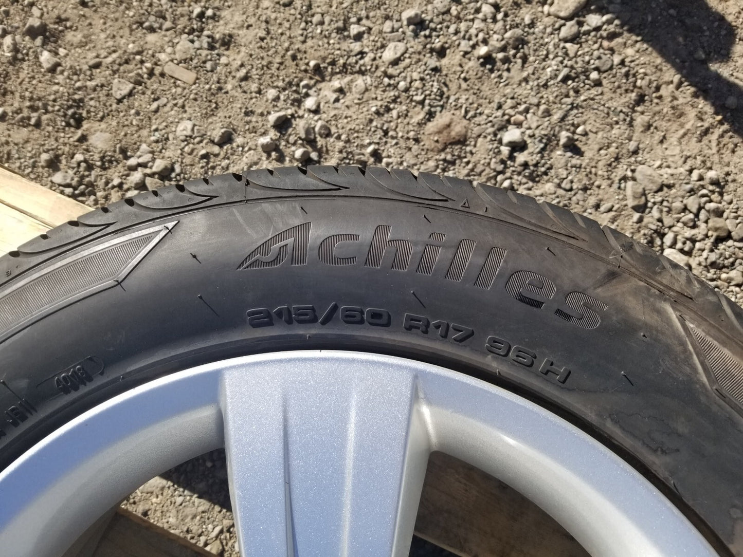 2010 Dodge Caliber Wheel Rim W/ Tire 215/60r17 9.5/32 Pair OEM