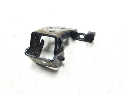 10-14 Chevrolet Suburban Door Hinge Passenger Side Right OEM