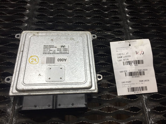 12 2012 Hyundai Elantra OEM Engine Control Module 39102-2ema2 OEM N21 60k
