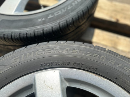 2009 Mitsubishi Outlander Wheel W/ Tire Continental 225/55r18 2pcs OEM