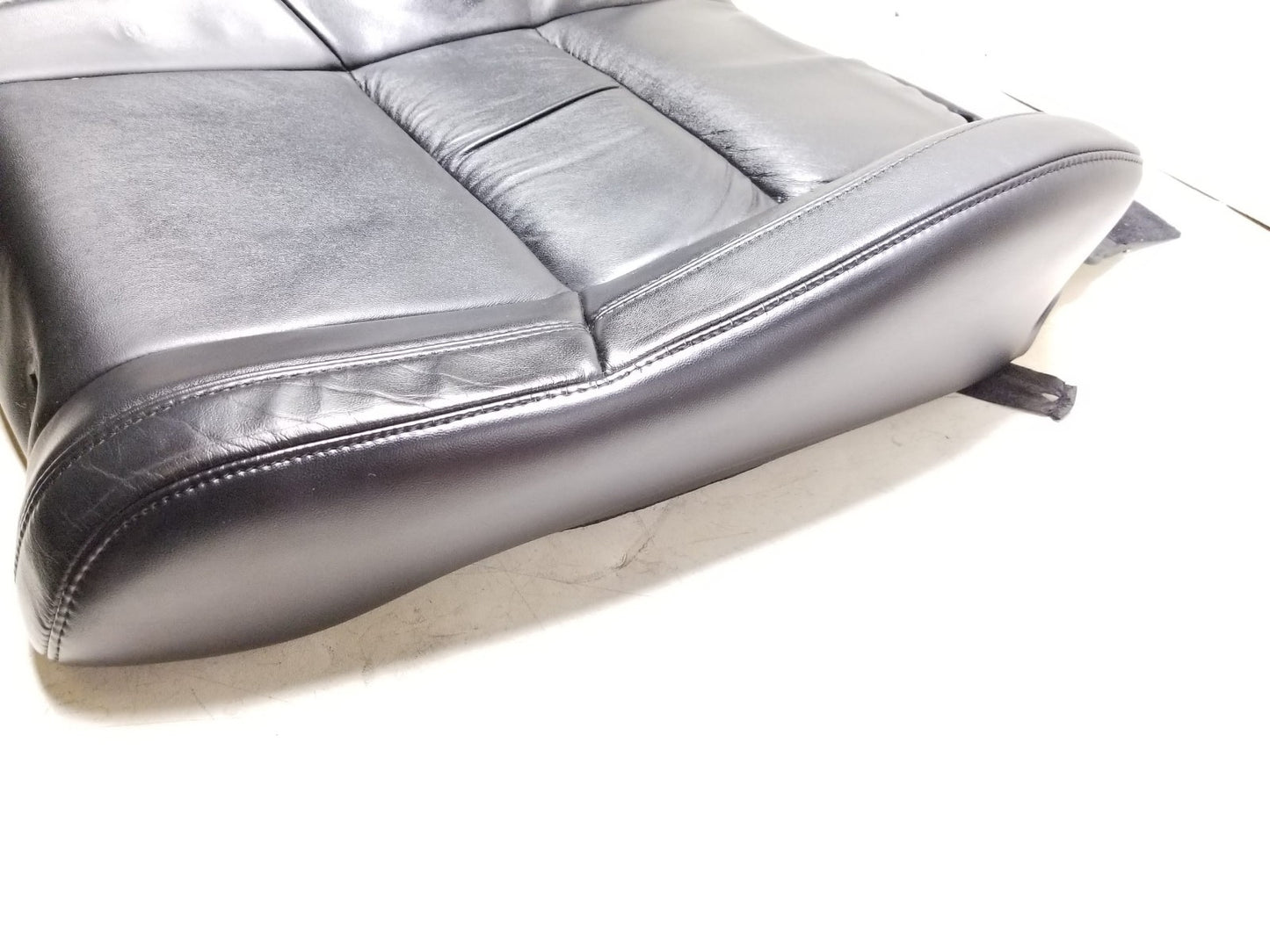 2011 - 2013 Jeep Grand Cherokee Front Upper Seat Cushion Driver Side Left OEM
