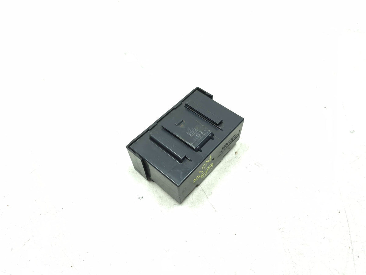 2017 Honda Accord Sub Relay Box 38330-t2a-a01 OEM