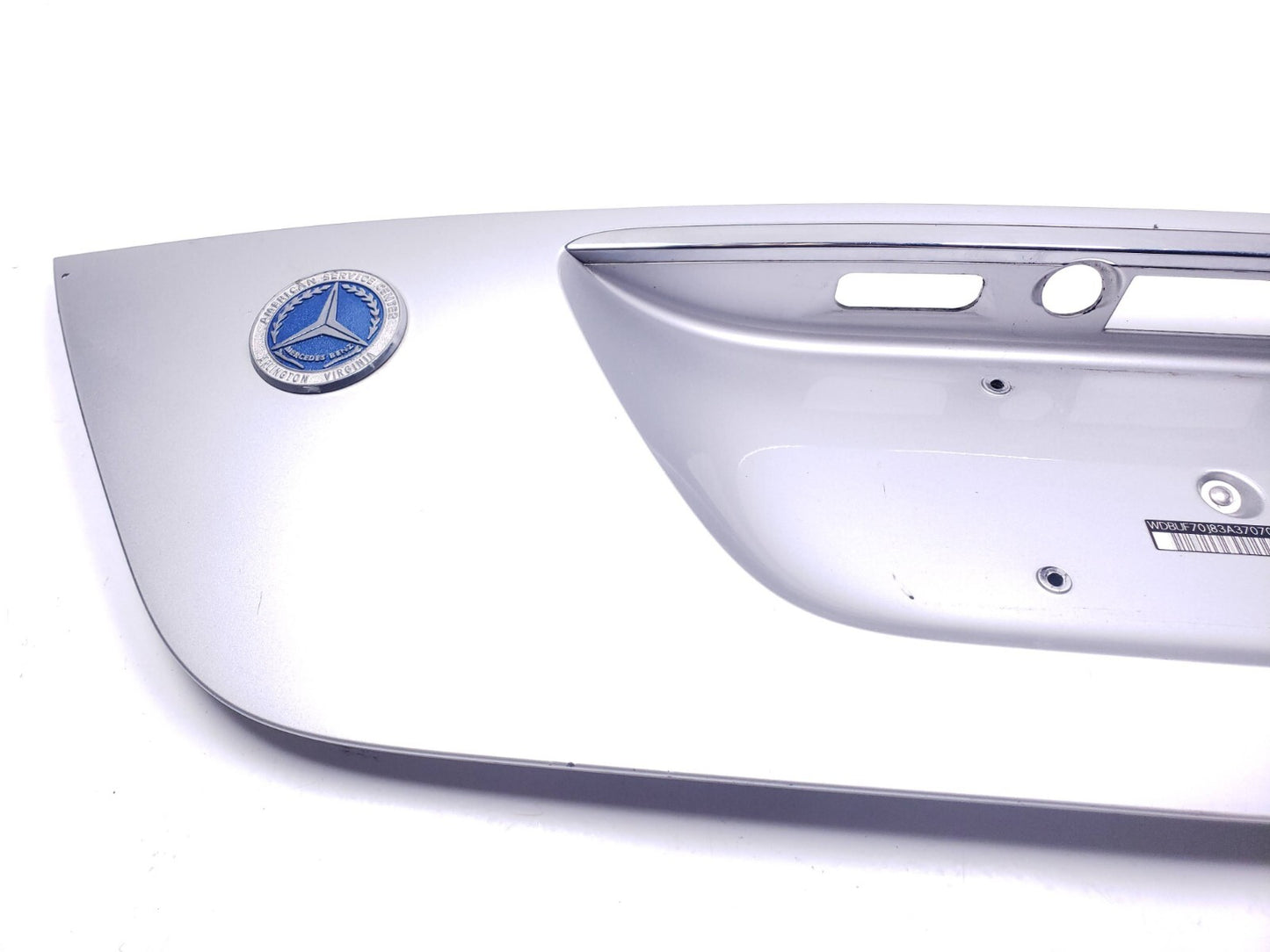 2003 Mercedes E350 Trunk Lid License Plate Trim Cover OEM