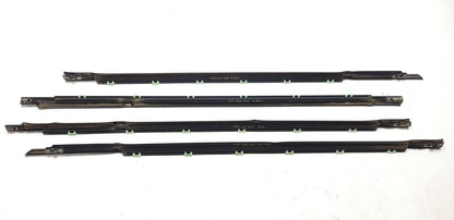 09-12 Hyundai Genesis Door Window Belt Seal Molding 4pcs OEM Sedan