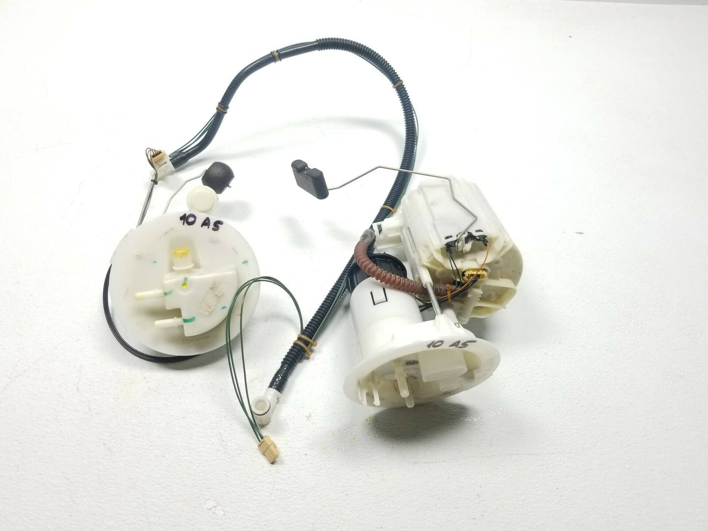 2010 Audi A5 Coupe Fuel Pump W/ Sending 3.2l Gas OEM