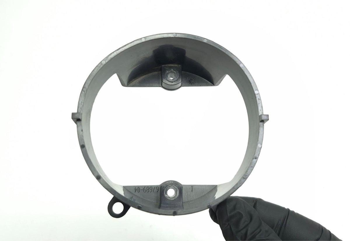 2007 Harley Davidson Touring Street Glide Speedometer Tachometer Mount Clamp OEM