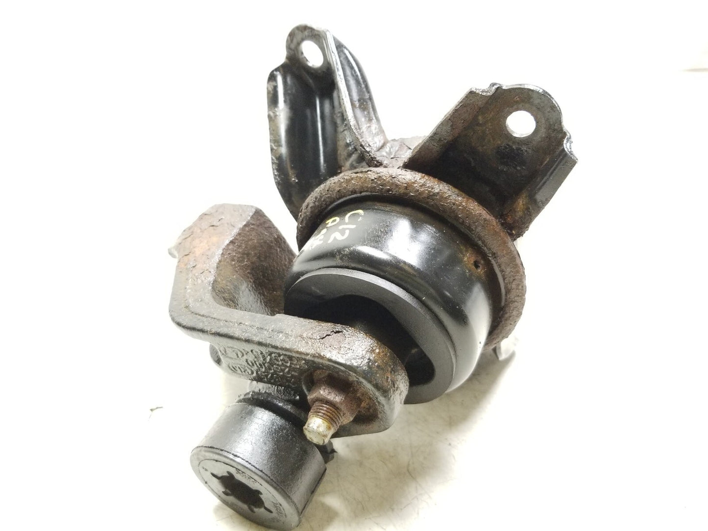 2011 - 2013 Kia Sportage AWD Engine Mount Bracket Passenger Side Right 2.4l OEM