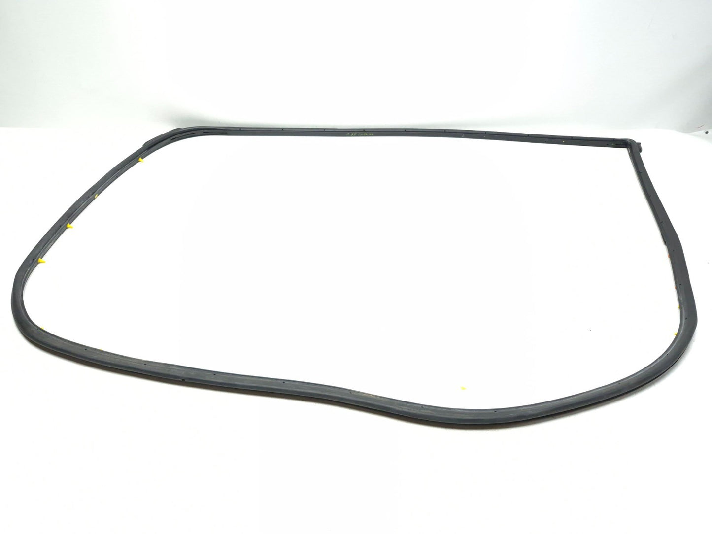 2014 Hyundai Accent Door Weatherstrip Seal Front Passenger OEM