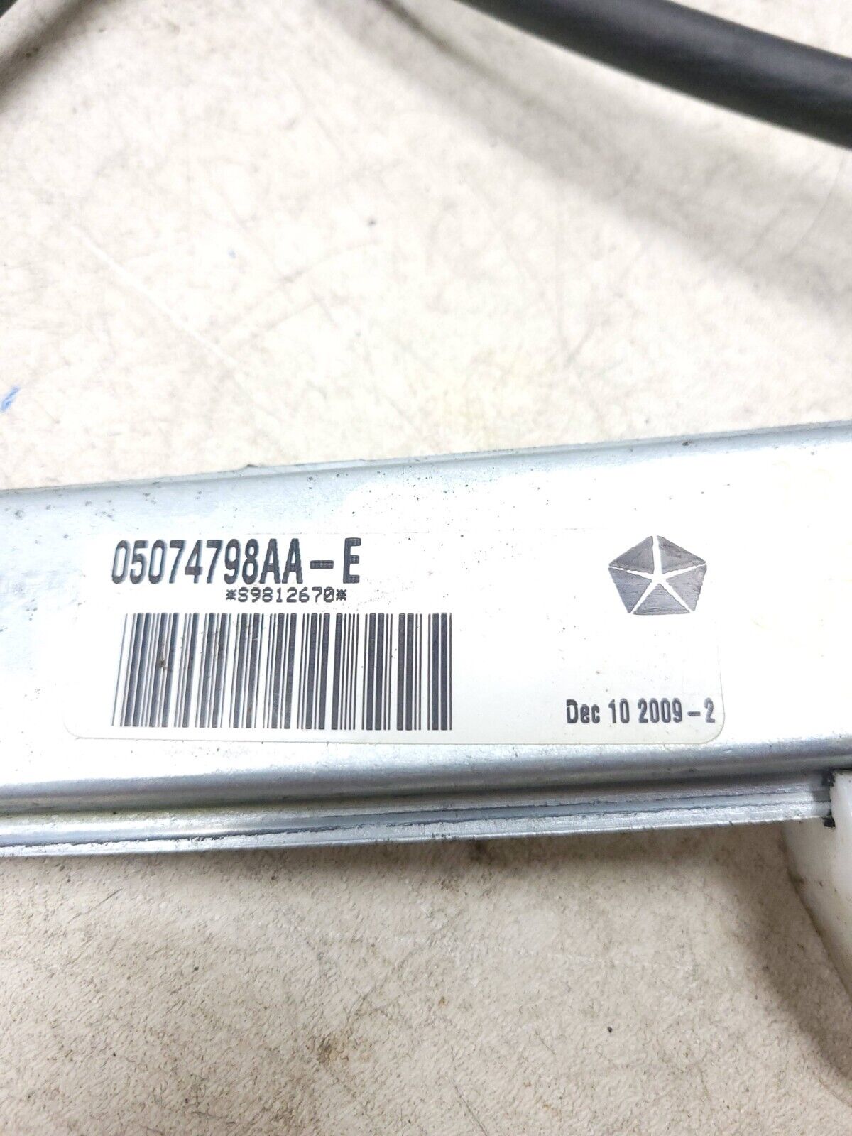 2007-2012 Dodge Caliber Window Regulator & Motor Front Passenger Side Right OEM