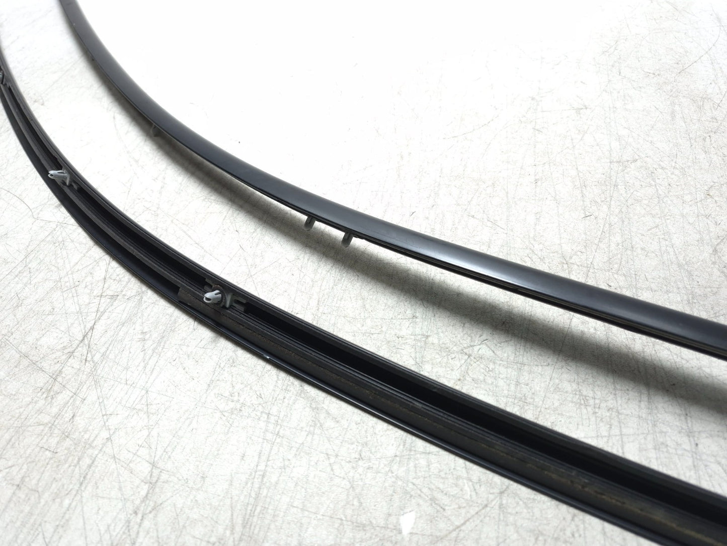 2013 BMW 328i F30 Sedan Upper Door Frame Molding Left & Right OEM