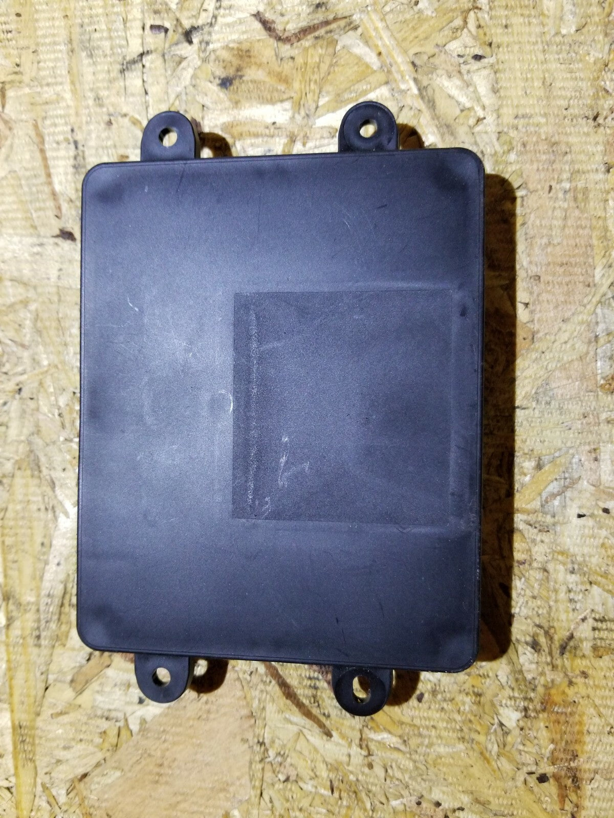 2017 Cadillac Xt5 Communication Wireless Charger Module OEM