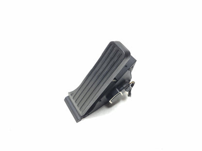 2010-2016 Mercedes W212 E350 Gas Pedal Accelerator A2043001104 OEM