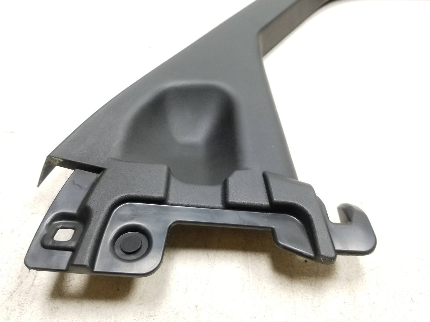 2022 Chevrolet Trailblazer Rear Door Window Frame Weatherstrip Driver Side OEM