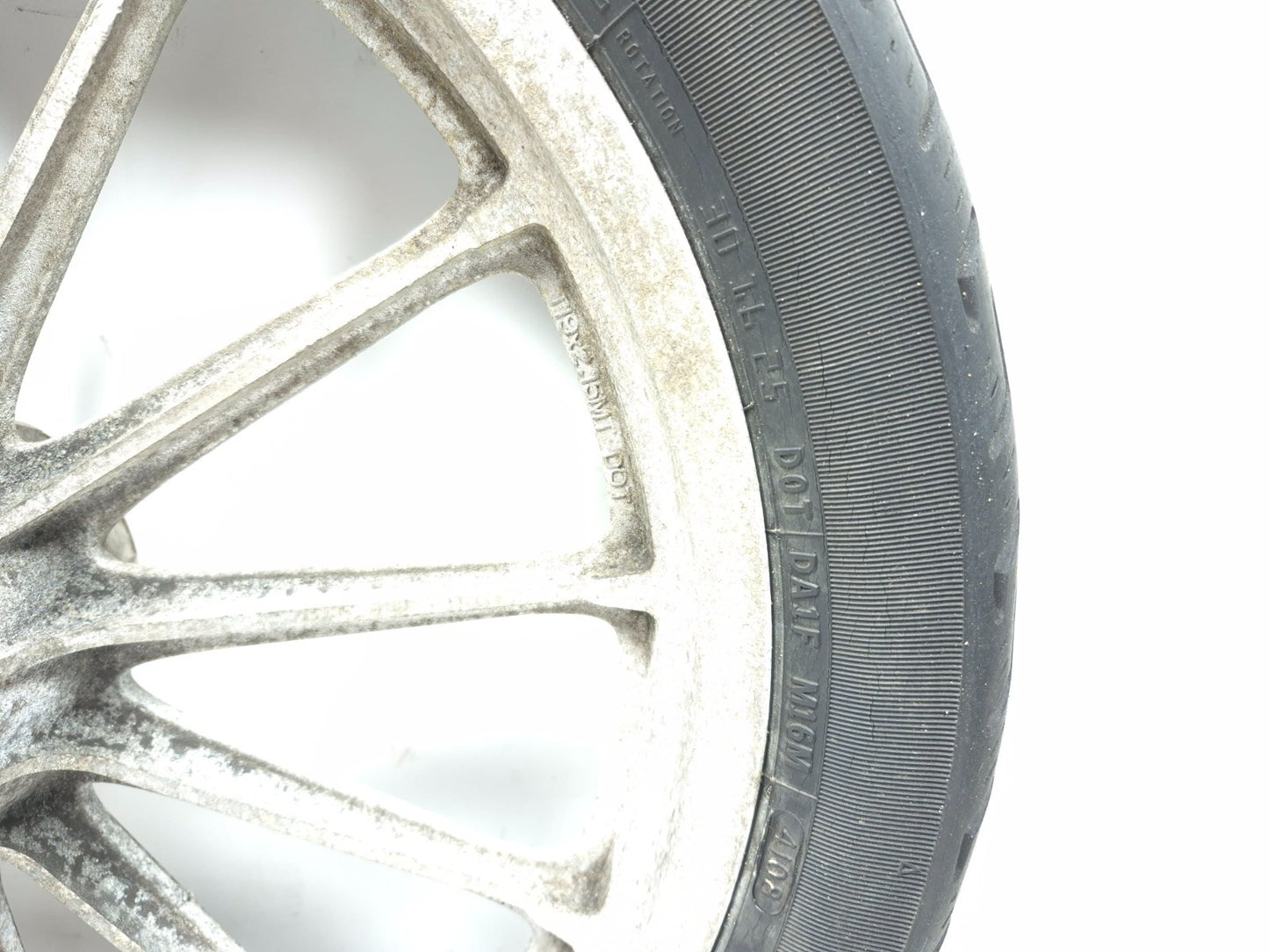 2008-2010 Harley-davidson Sportster Xl883 Front Wheel Rim & Tire OEM