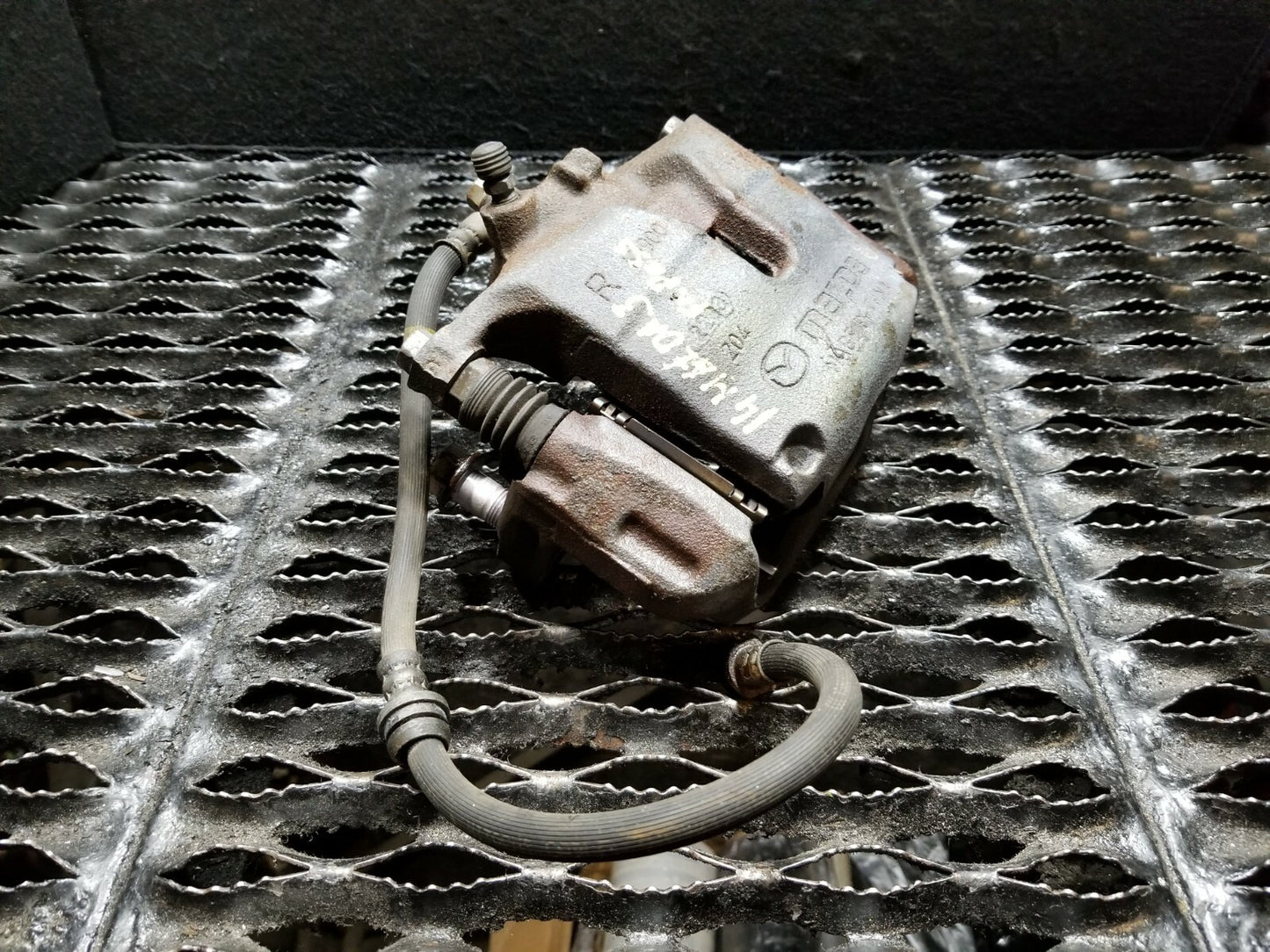 2014 Mazda 3 2.0l Front Brake Caliper Right Passenger Side OEM