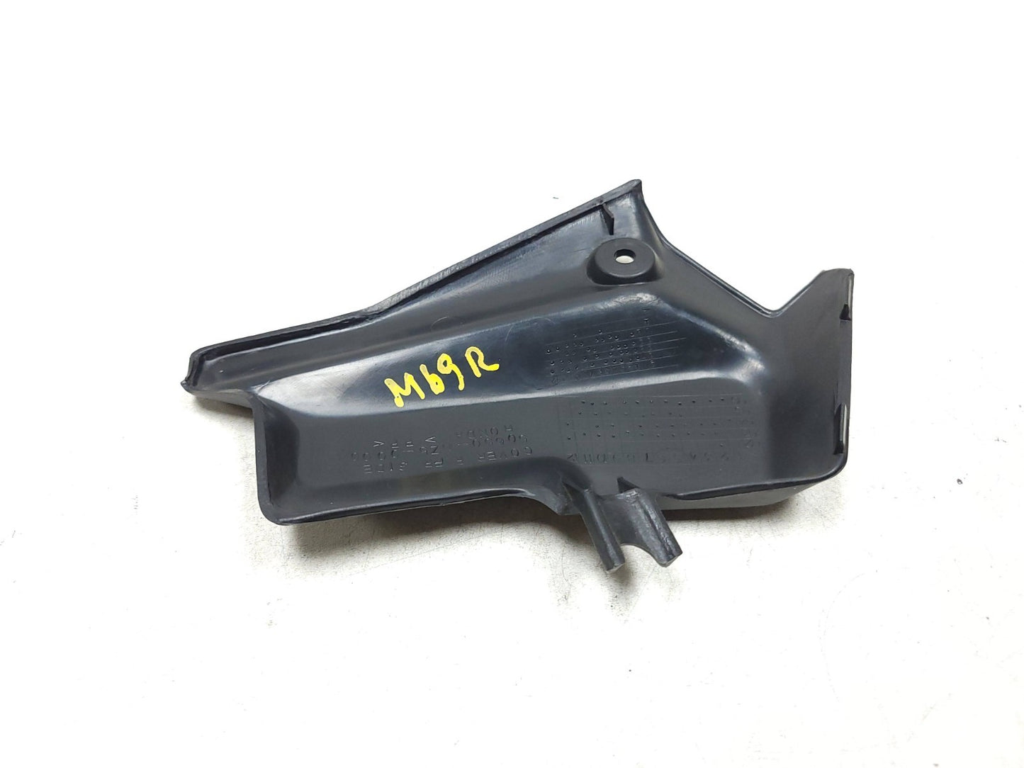 2002 Honda Magna Vf 750c Right & Left Frame Cover Pair OEM