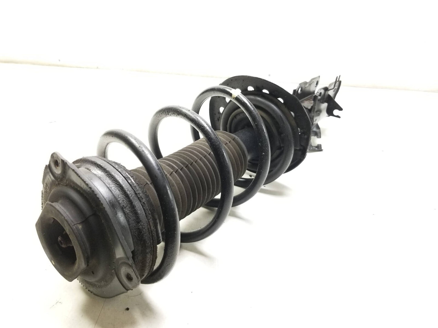 08-15 Nissan Rogue Front Shock Strut Absorber Left & Right Pair OEM ✅