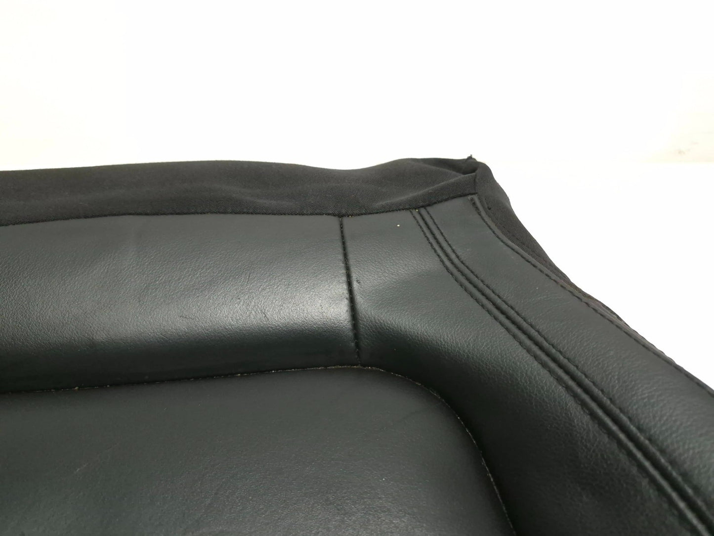 2011 Volkswagen Tiguan Front Seat Lower Cushion Passenger Side Right OEM