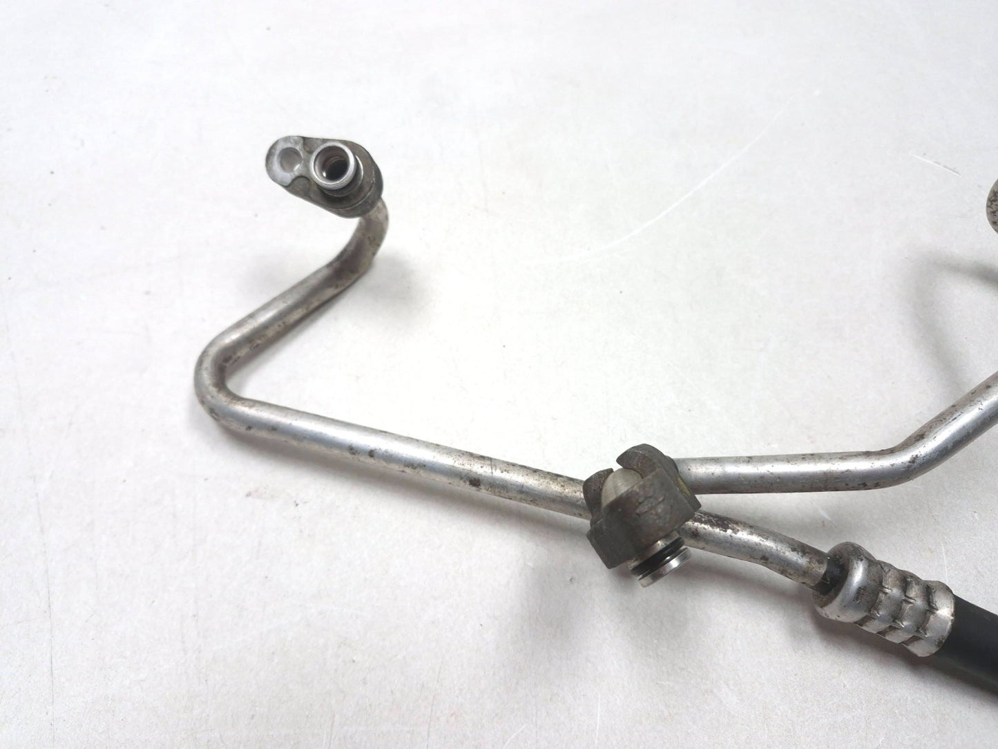 2007 Cadillac SRX Ac Hose Line Pipe OEM
