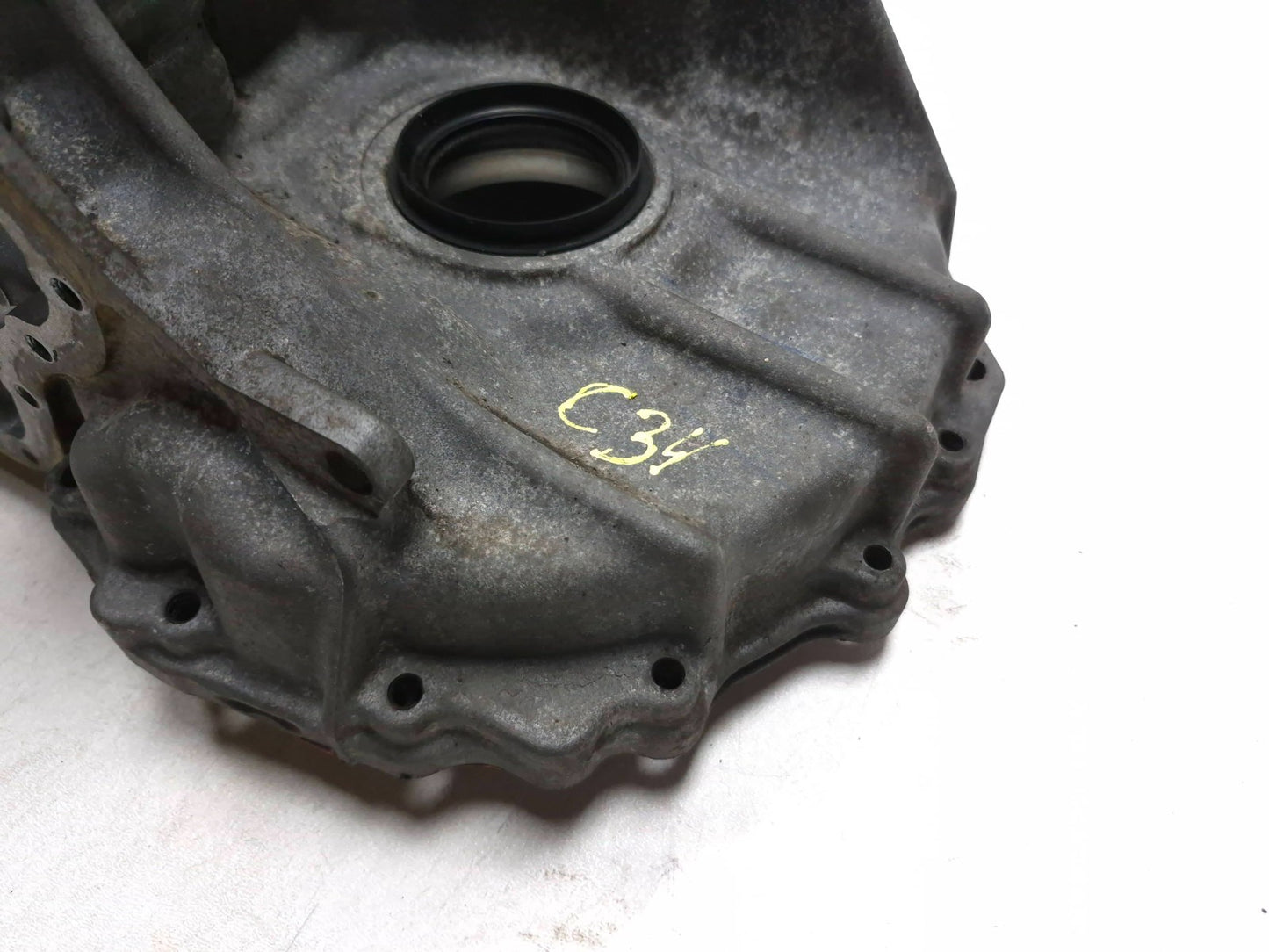 2012 Toyota Camry Automatic Transmission Case 3514133140 2.5l OEM