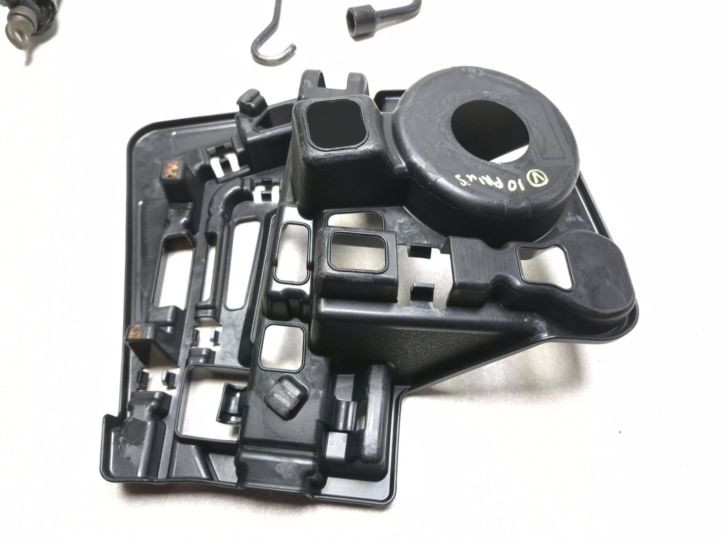 2010 Toyota Prius Spare Tire Tools W/ Holder OEM