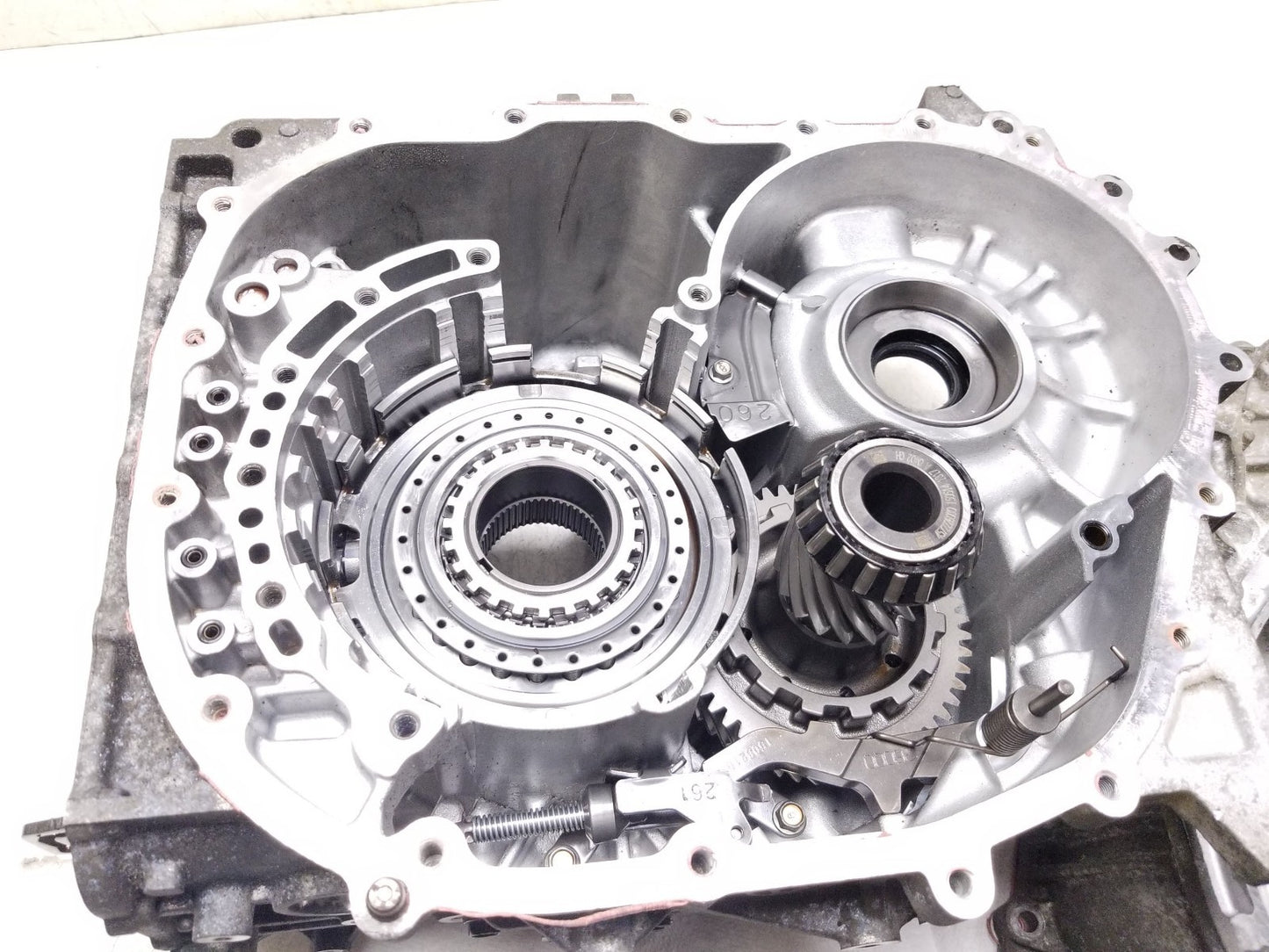 2014 - 2016 Kia Soul Automatic Transmission Housing OEM