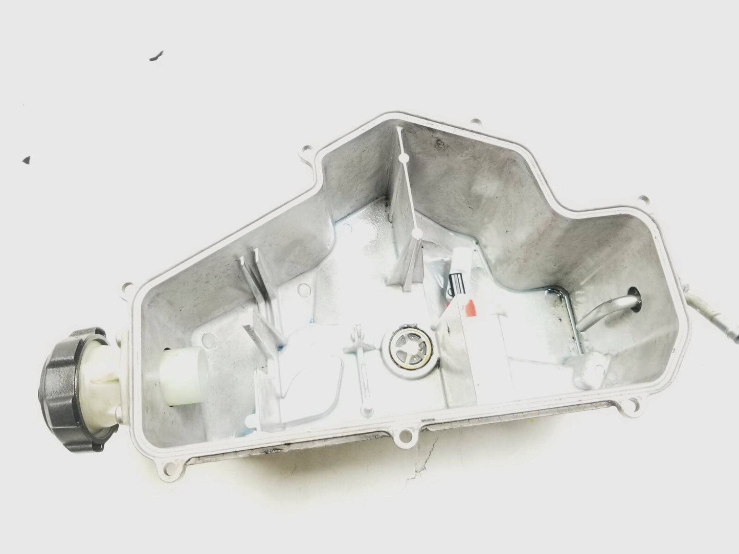 2016 - 2017 Arctic Cat Zr 8000 Lxr Ec 137" Oil Tank OEM