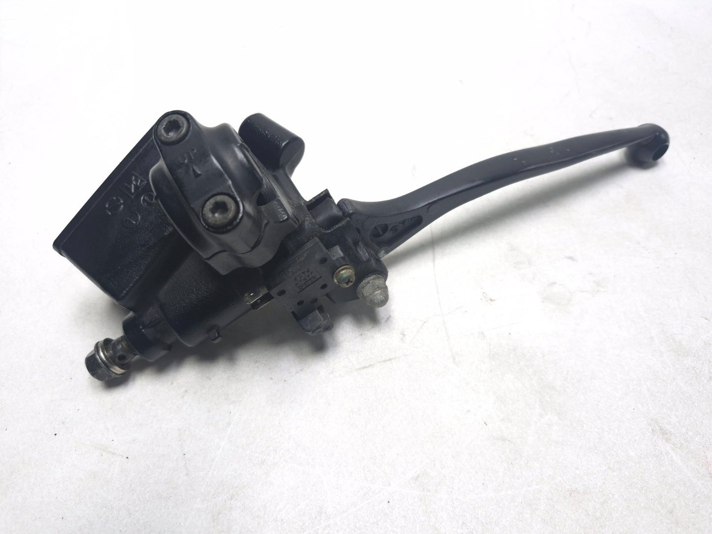 1987 Honda Goldwing 1200i Front Brake Master Cylinder OEM