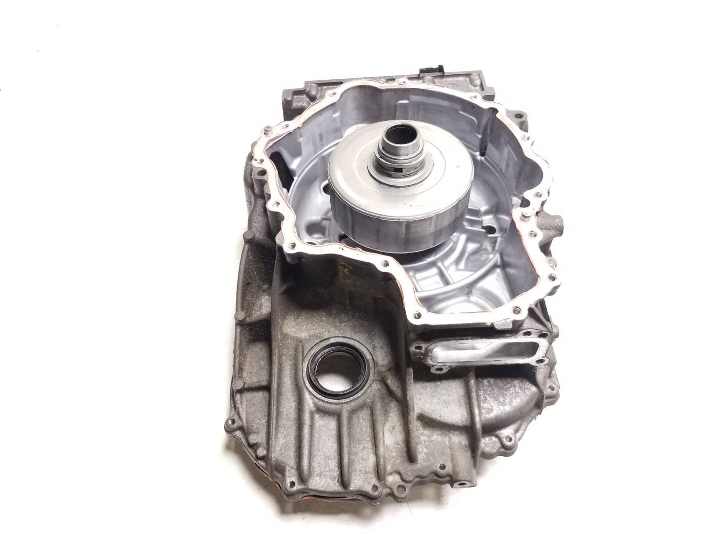 2013 Lexus CT200h Transmission Housing Case W/ Gear Oem✅