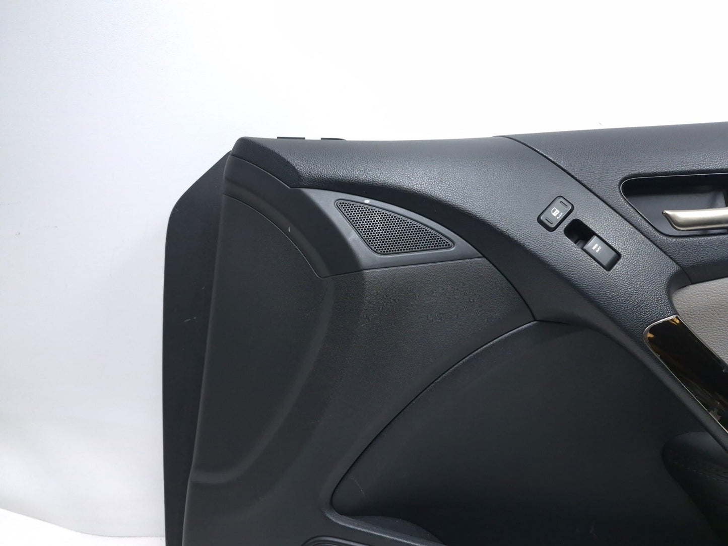 2013 Hyundai Genesis Coupe Door Panel Trim Front Passenger Side Right OEM