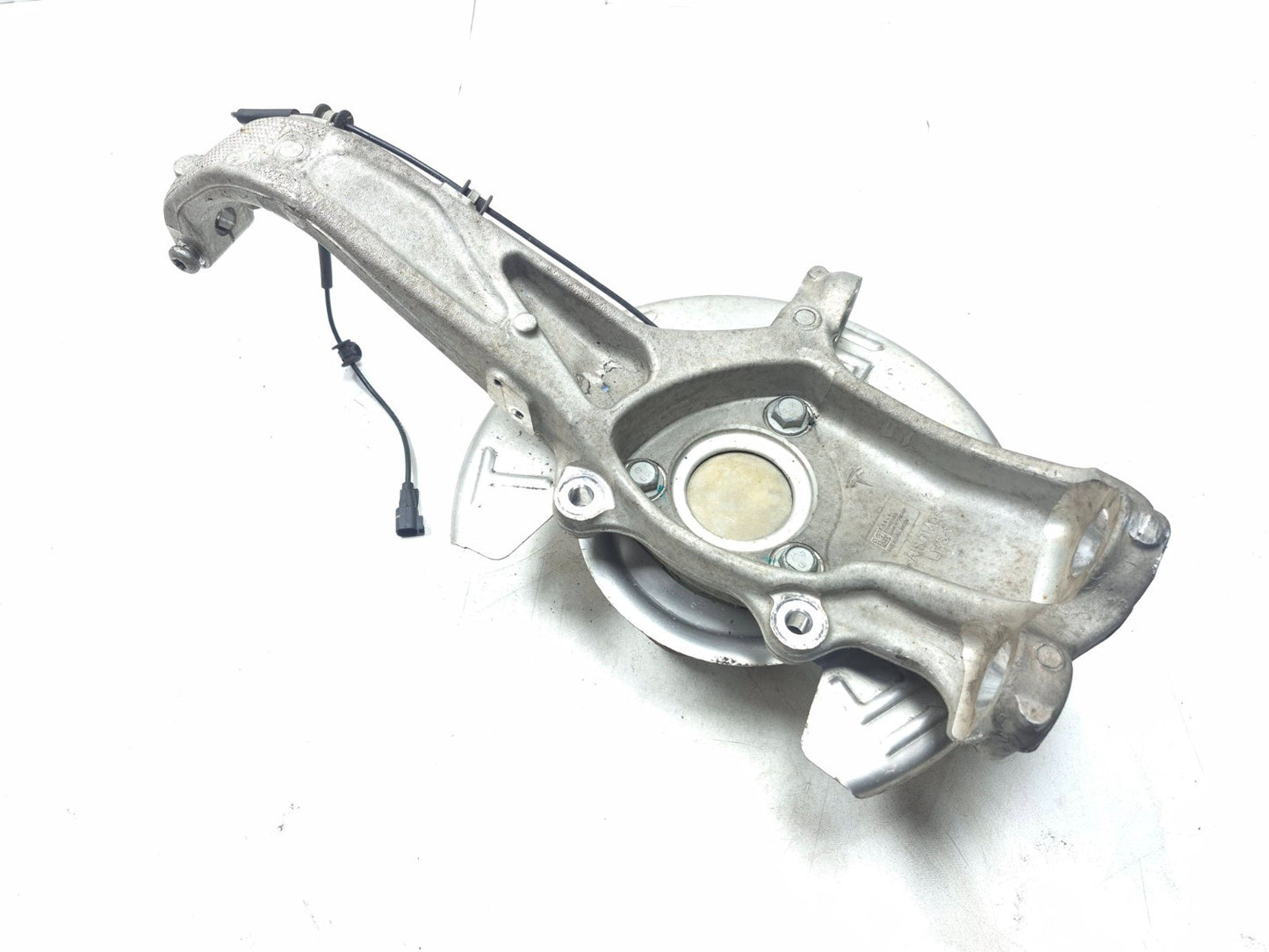 2019 Tesla Model 3 RWD Front Spindle Knuckle Wheel Hub Driver Side Left OEM