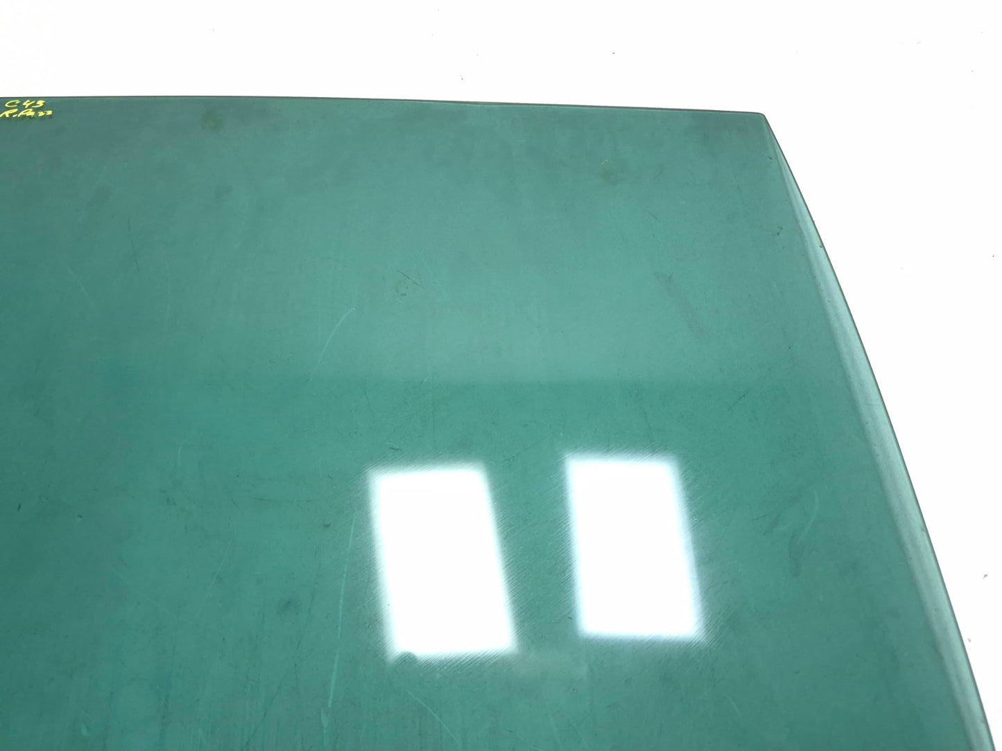 2011 Volkswagen Tiguan Rear Door Window Glass Passenger Side Right OEM