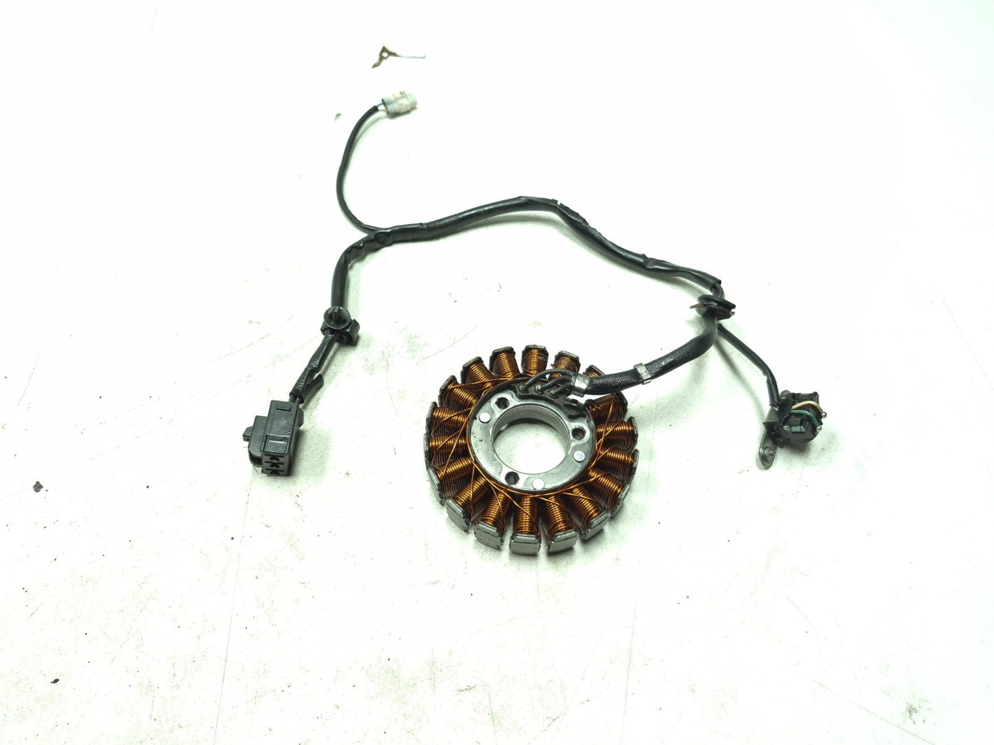 2023 Kawasaki Ninja 400 Ex400 Stator Alternator OEM
