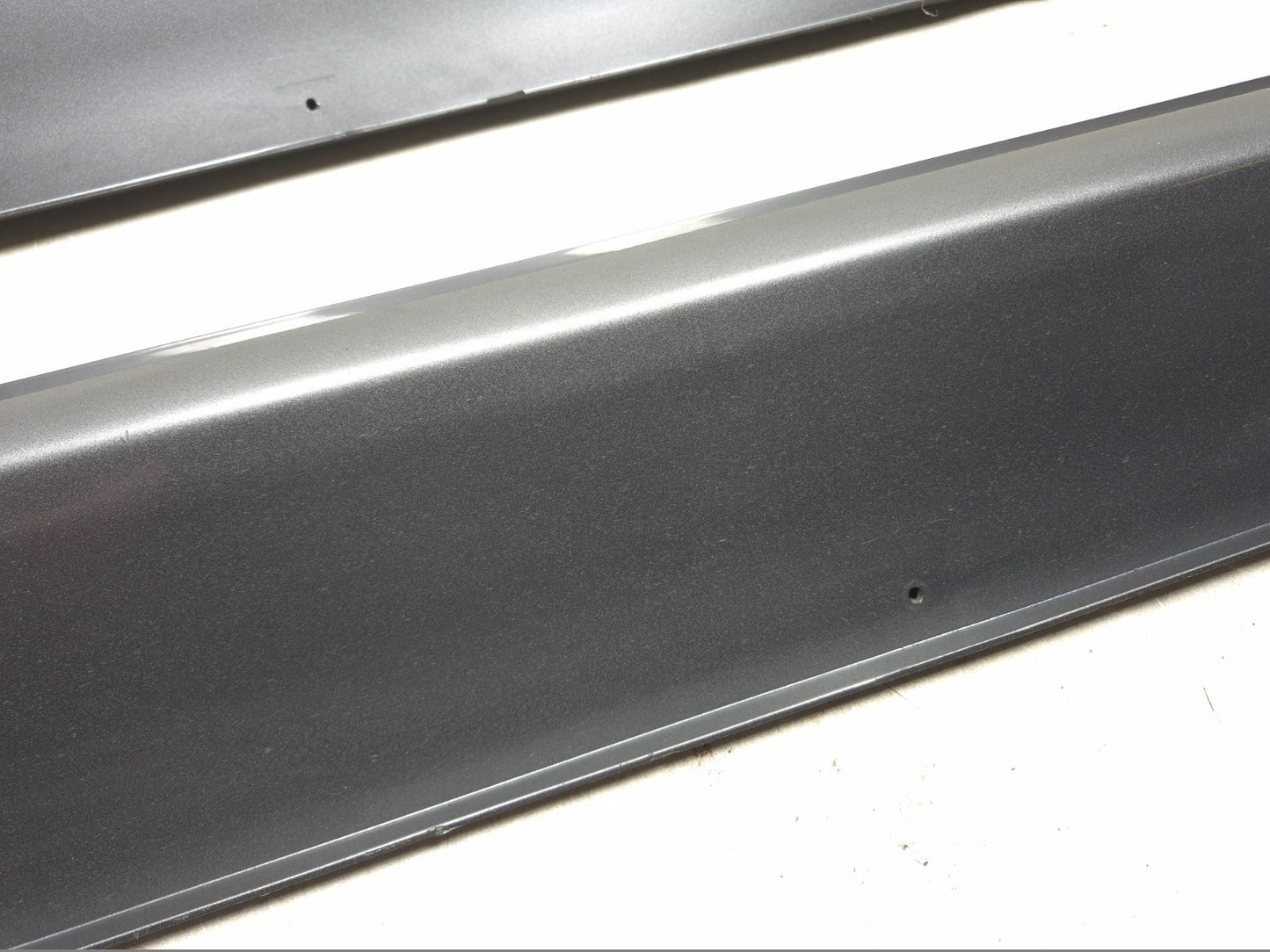 2018 Hyundai Sonata Skirt Rocker Panel Molding Left & Right Pair OEM