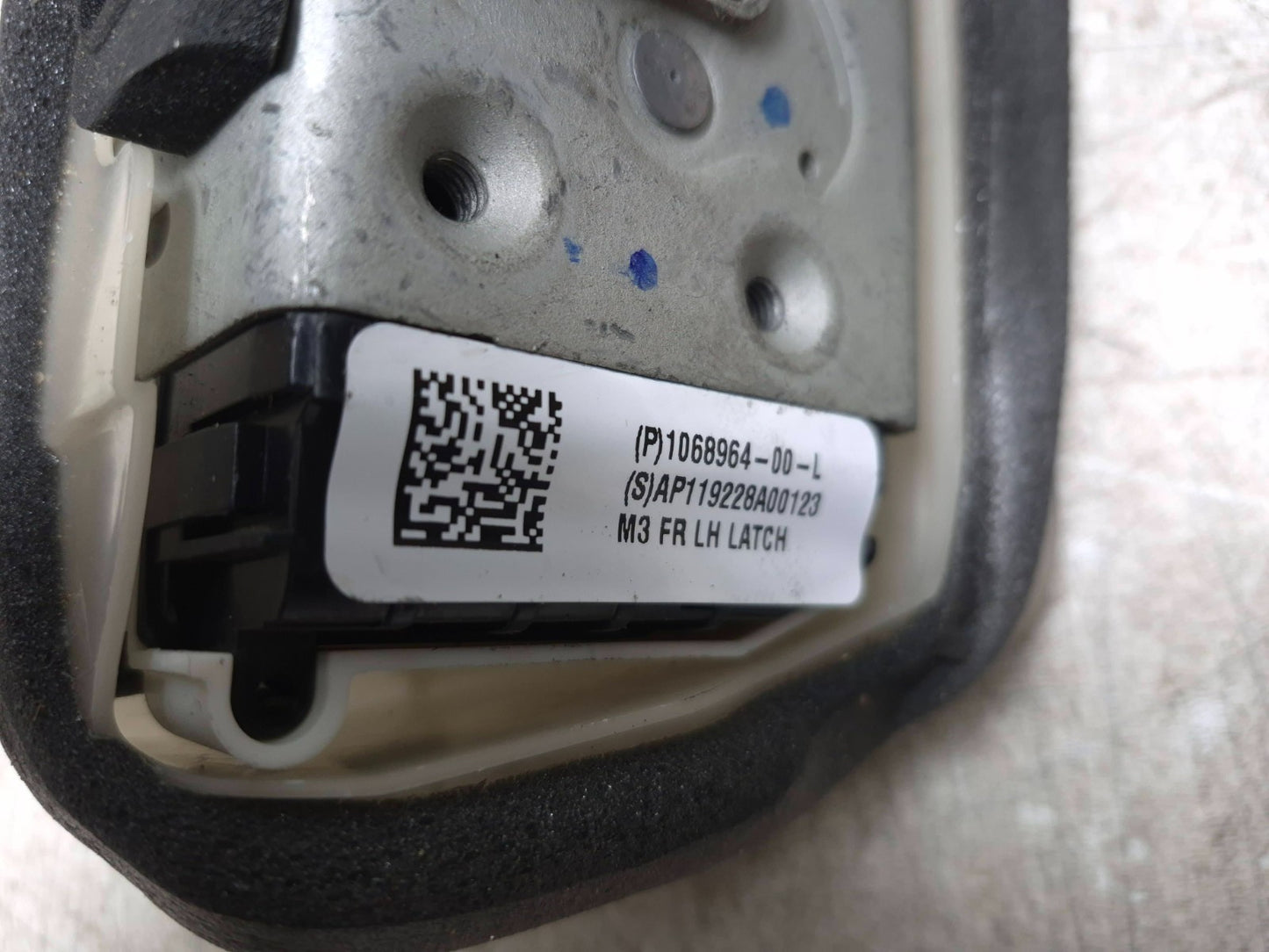 2019 Tesla Model 3 Door Lock Actuator Front Driver Side Left OEM