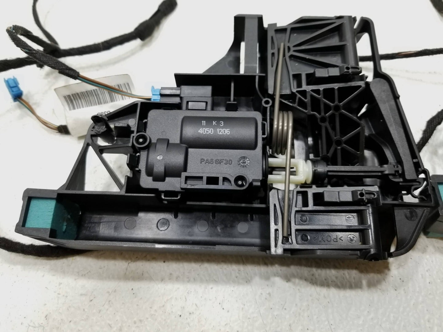 2014 Mercedes E350 Rear Seat Headrest Adjust Motor 2pcs OEM