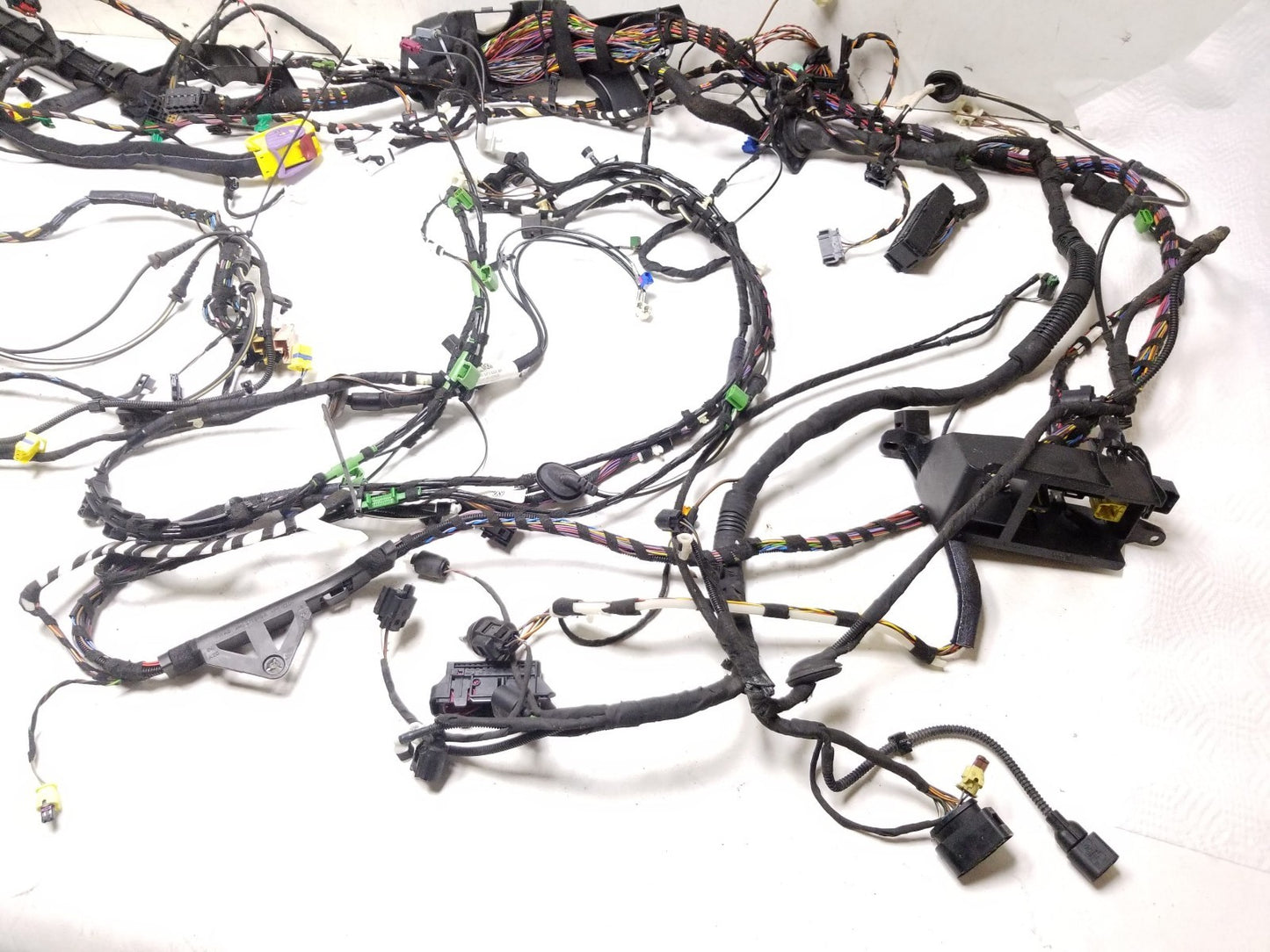 2010 - 2014 VW Golf GTI Interior & Dash Wire Harness W/ Fuse Box OEM