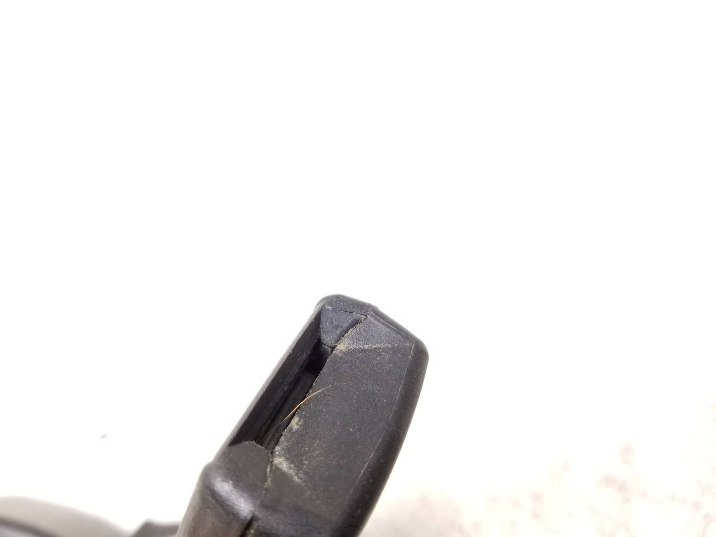 2017 Jaguar Xe Rear Driver Side Left Seatbelt Buckle OEM T4n9487pvj